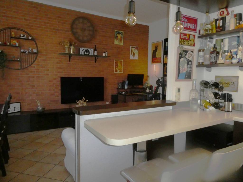 appartamento in vendita a Torino in zona Parella