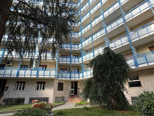 appartamento in vendita a Torino in zona Millefonti