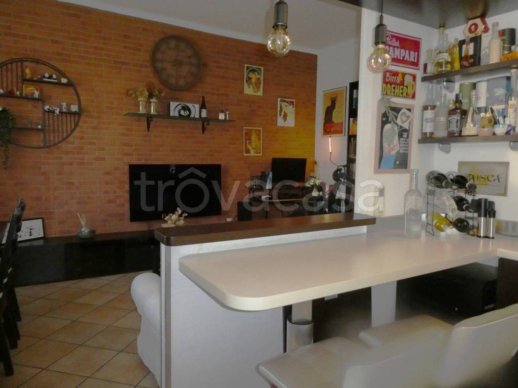 appartamento in vendita a Torino in zona Parella