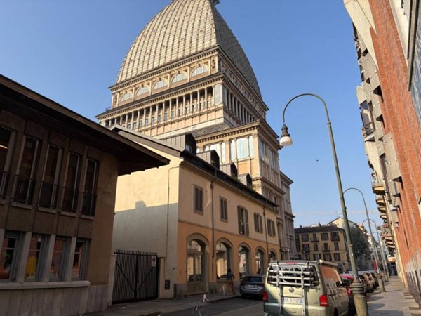 negozio in vendita a Torino in zona Centro Storico