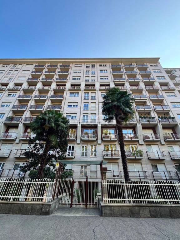 appartamento in vendita a Torino in zona Pozzo Strada