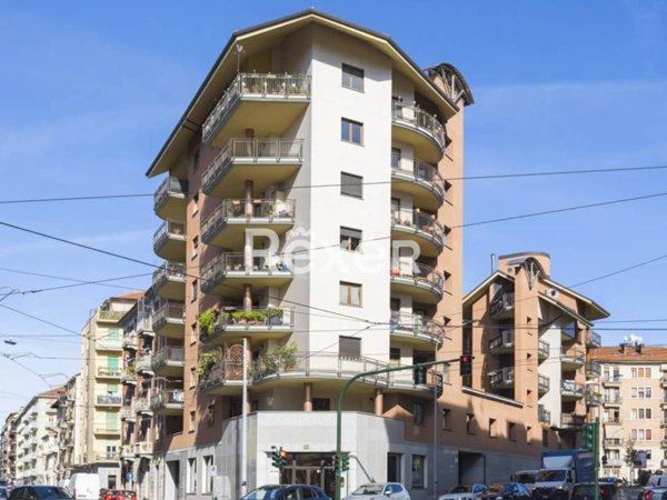 appartamento in vendita a Torino in zona Aurora