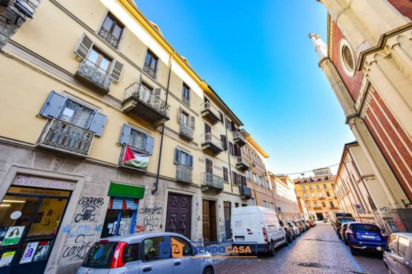 appartamento in vendita a Torino in zona Vanchiglia