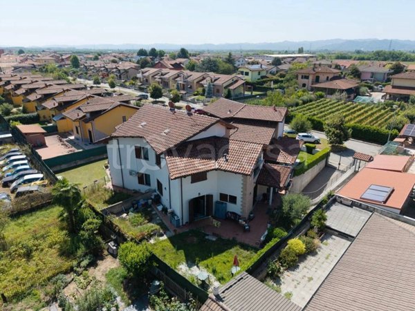casa indipendente in vendita a Torrazza Piemonte