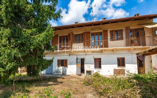 casale in vendita a Torrazza Piemonte