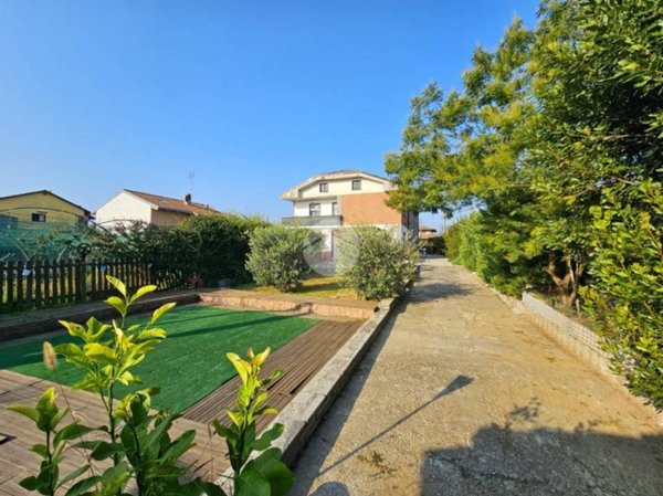 casa indipendente in vendita a Torrazza Piemonte