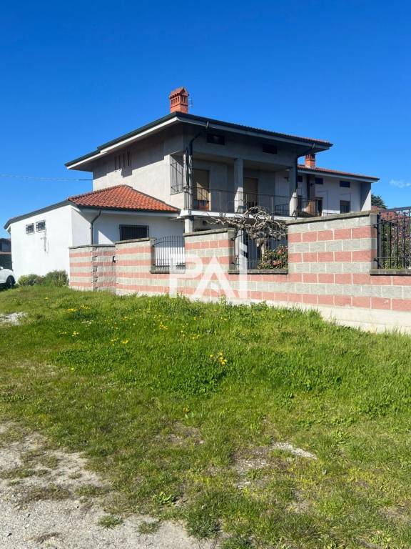 casa indipendente in vendita a Torrazza Piemonte
