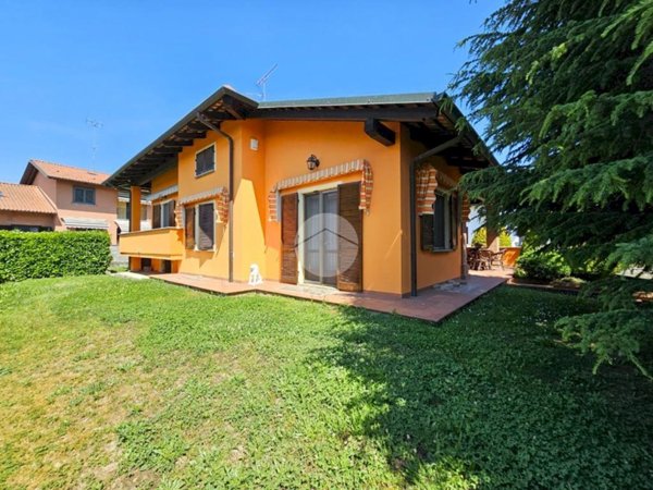 casa indipendente in vendita a Torrazza Piemonte