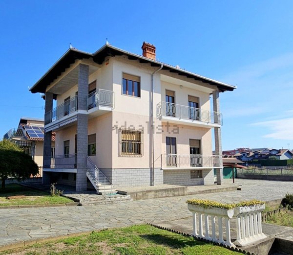 casa indipendente in vendita a Torrazza Piemonte