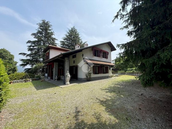 casa indipendente in vendita a Torre Canavese