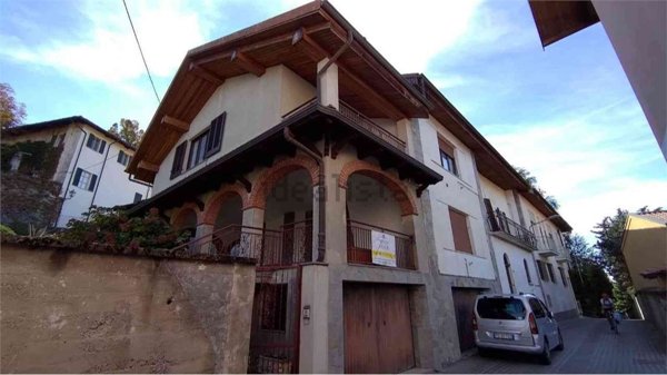 casa indipendente in vendita a Torre Canavese