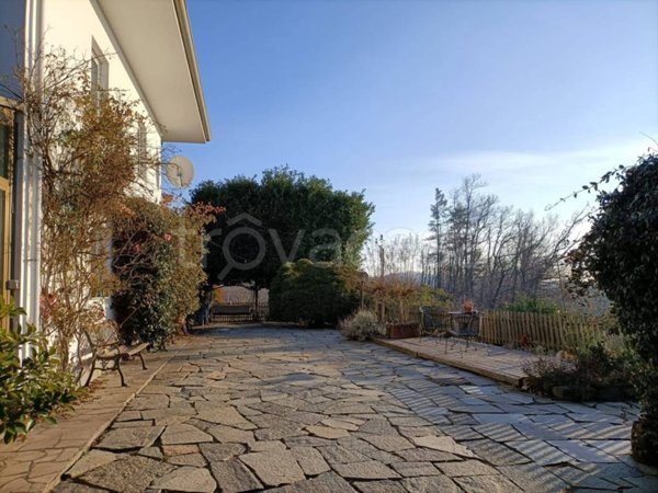 casa indipendente in vendita a Torre Canavese