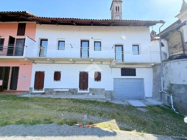 casa indipendente in vendita a Torre Canavese