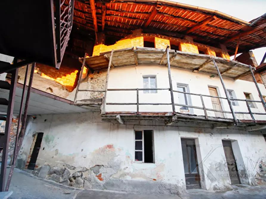 casa indipendente in vendita a Torre Canavese