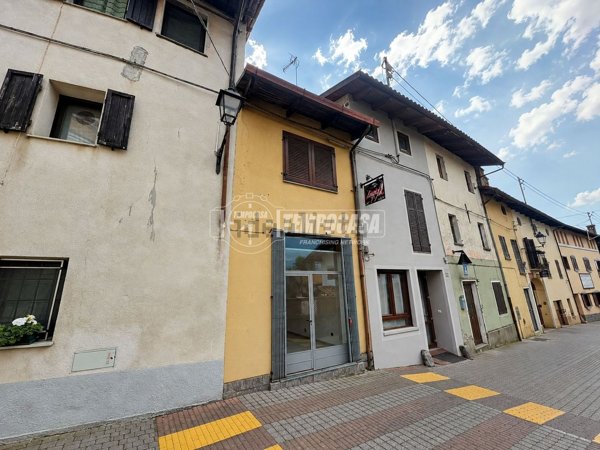 appartamento in vendita a Torre Canavese