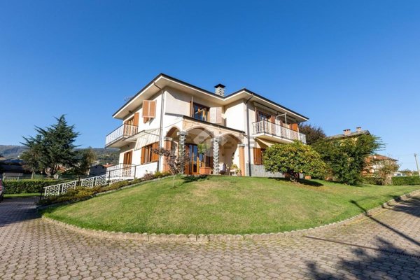 casa indipendente in vendita a Torre Pellice