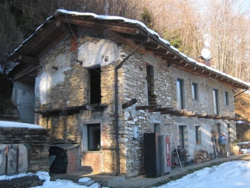 casa indipendente in vendita a Torre Pellice