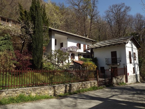 casa indipendente in vendita a Torre Pellice