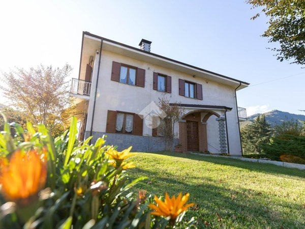 casa indipendente in vendita a Torre Pellice