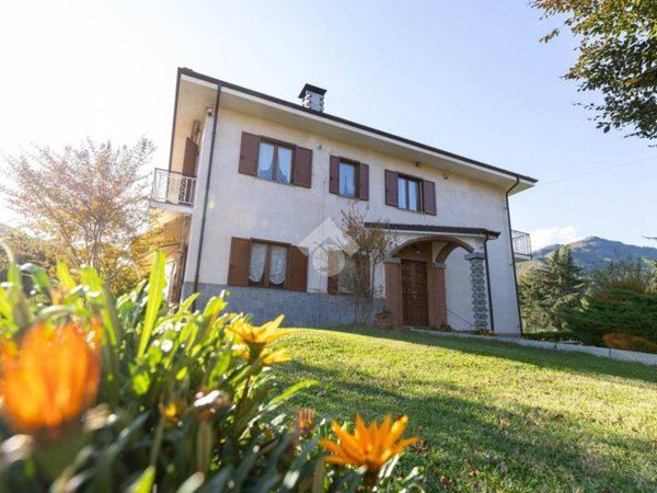 casa indipendente in vendita a Torre Pellice