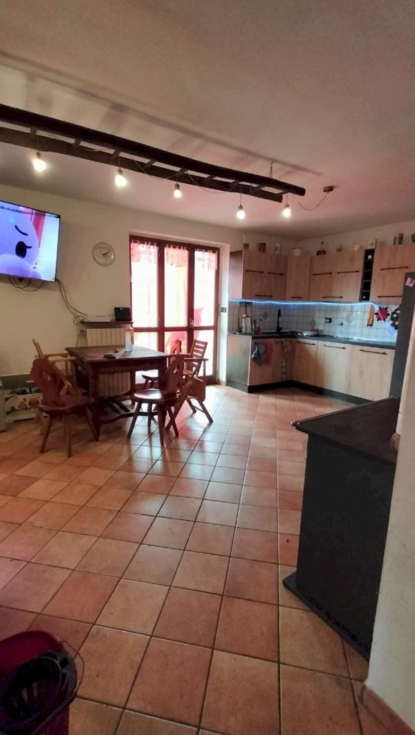 casa semindipendente in vendita a Torre Pellice