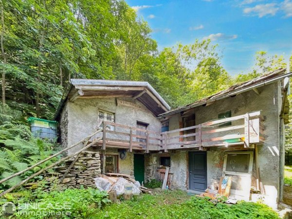 casa indipendente in vendita a Torre Pellice