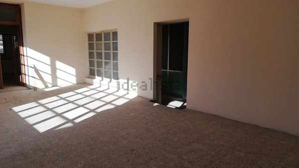 locale di sgombero in vendita a Torre Pellice