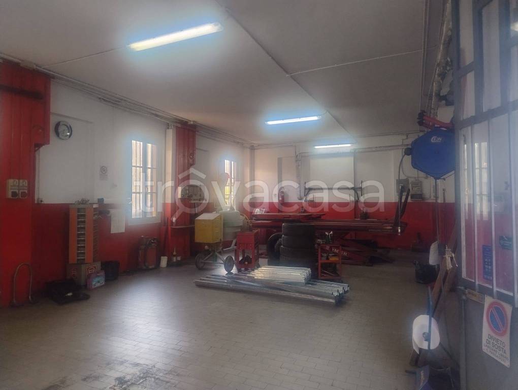 negozio in vendita a Torre Pellice