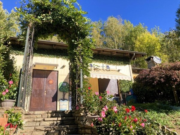 casa indipendente in vendita a Torre Pellice