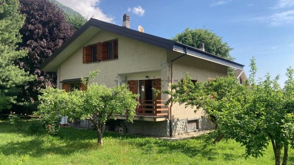 casa indipendente in vendita a Torre Pellice