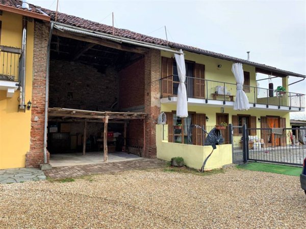 casa indipendente in vendita a Trana in zona Galletto