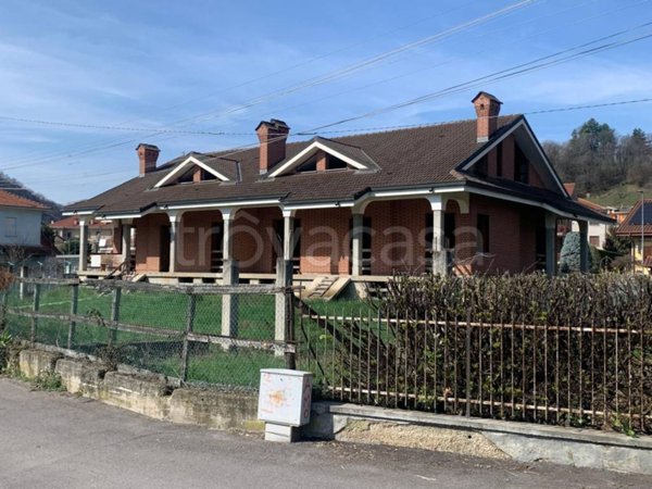 casa indipendente in vendita a Trana