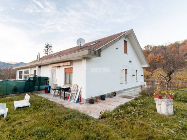 casa indipendente in vendita a Trana