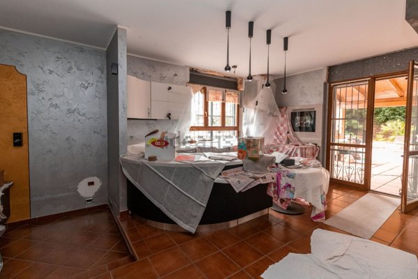 casa indipendente in vendita a Trana