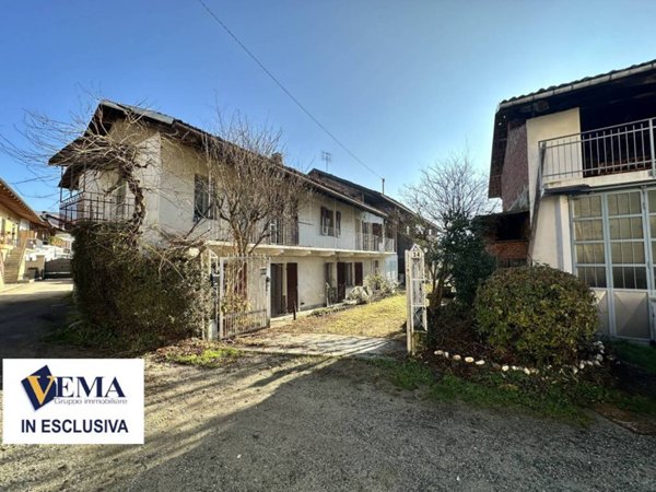 casa indipendente in vendita a Trana in zona Cordero