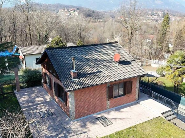 casa indipendente in vendita a Trana