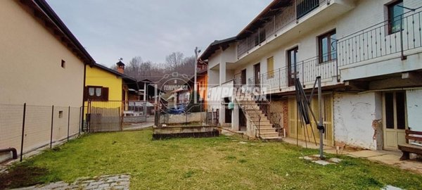 casa indipendente in vendita a Trana