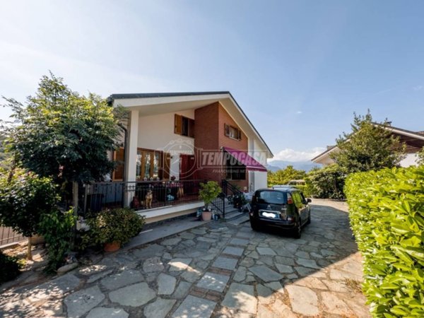 casa indipendente in vendita a Trana