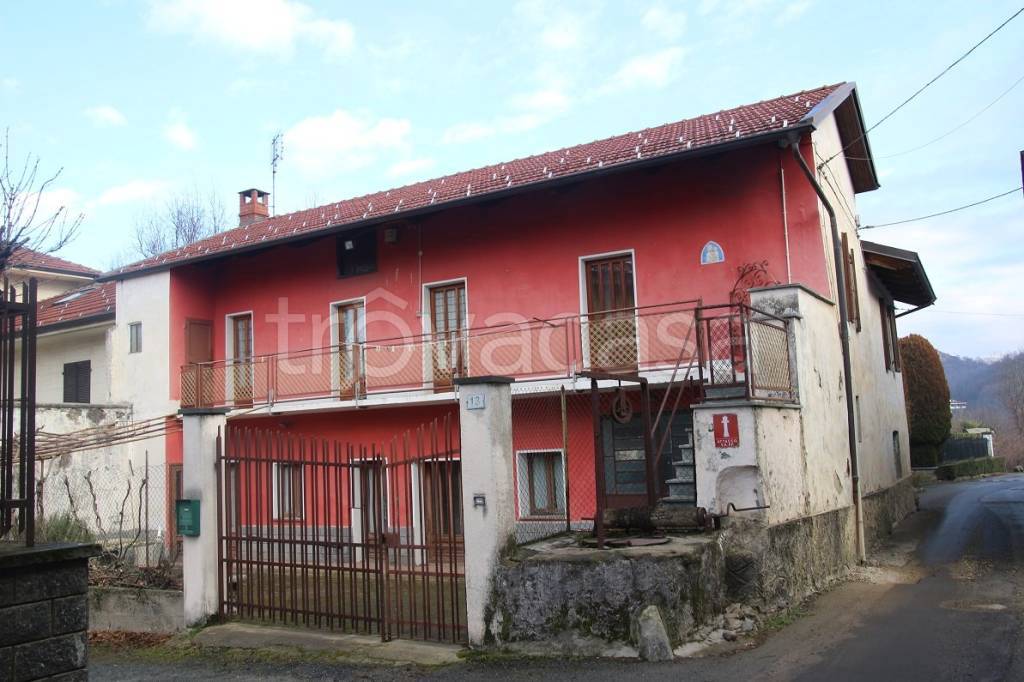 casa indipendente in vendita a Trana in zona San Bernardino