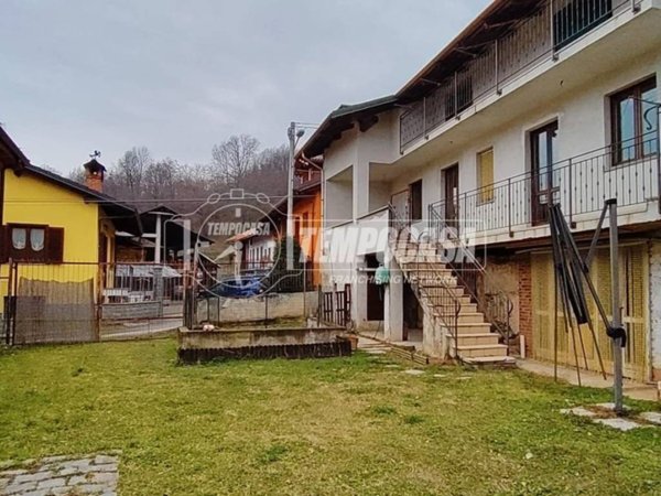 casa indipendente in vendita a Trana
