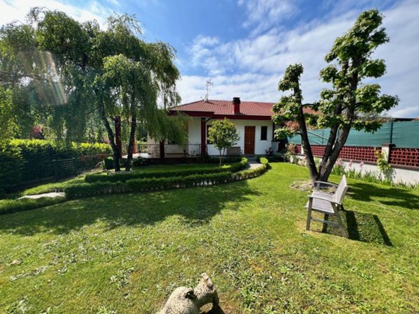 casa indipendente in vendita a Trana