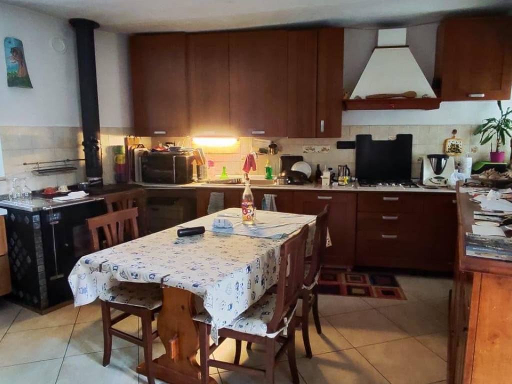 casa indipendente in vendita a Trana