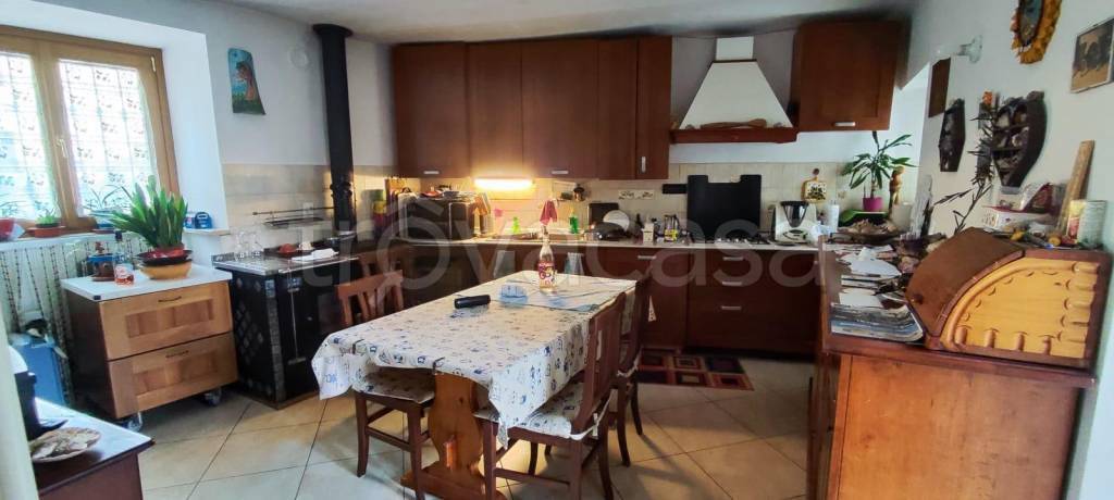 casa indipendente in vendita a Trana