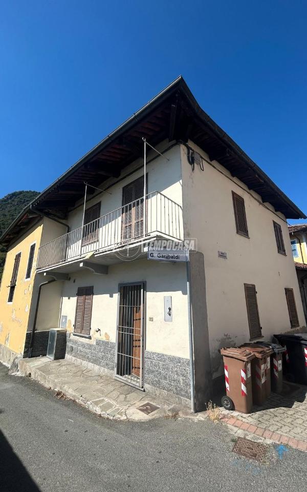 casa indipendente in vendita a Trana