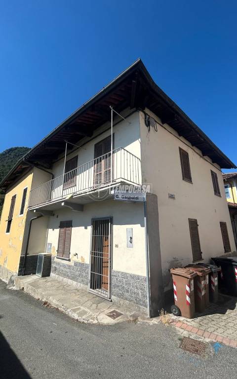casa indipendente in vendita a Trana