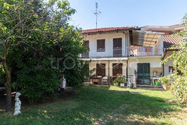 casa indipendente in vendita a Trana