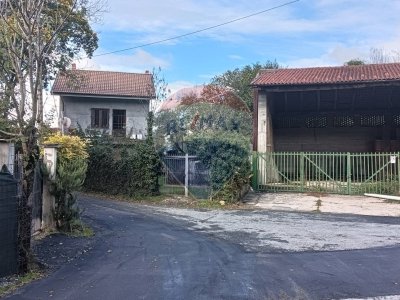 locale di sgombero in vendita a Trana