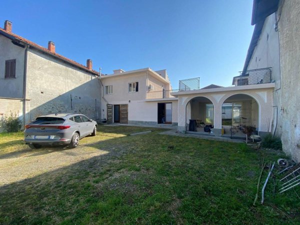 casa indipendente in vendita a Trana in zona San Bernardino