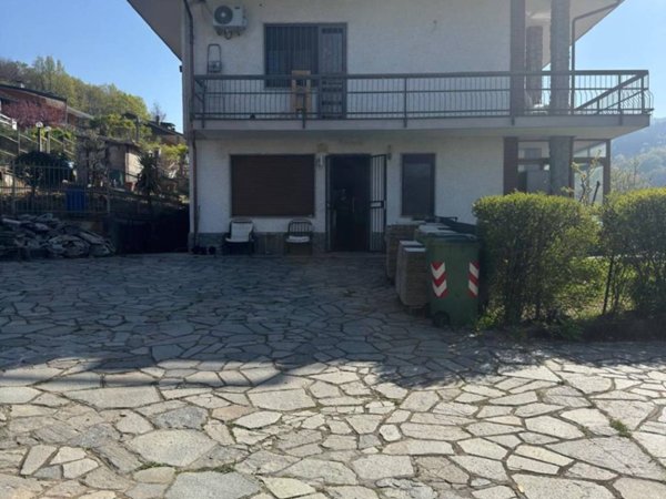 appartamento in vendita a Trana in zona Pianca