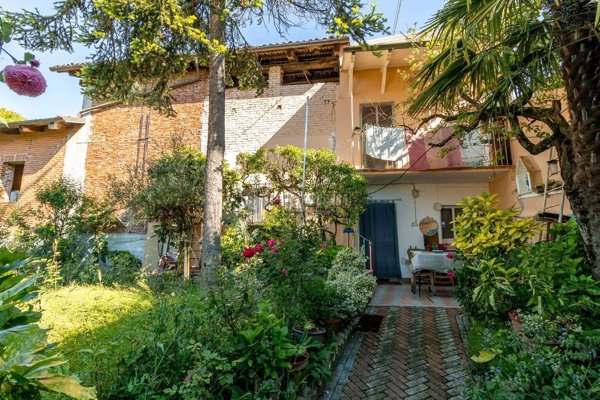 casa indipendente in vendita a Trana